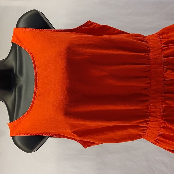 Women's coral jumpsuit skirt from the ' Gap'. Size  Small - Picture 2 of 6